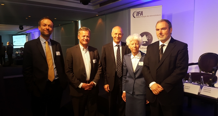 Sébastien Thevoux-Chabuel (Comgest), Didier Demeestère (Talence Gestion), Jean-Florent Rérolle, Associé KMPG - rapporteur du groupe de travail, Hélène Ploix, Présidente du groupe de travail, Jacques Tierny (Gemalto)